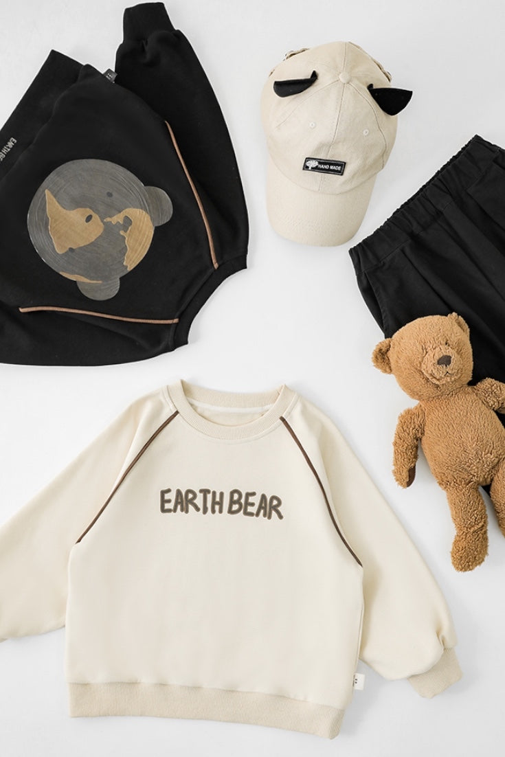 Earth Bear Sweatshirt | Beige