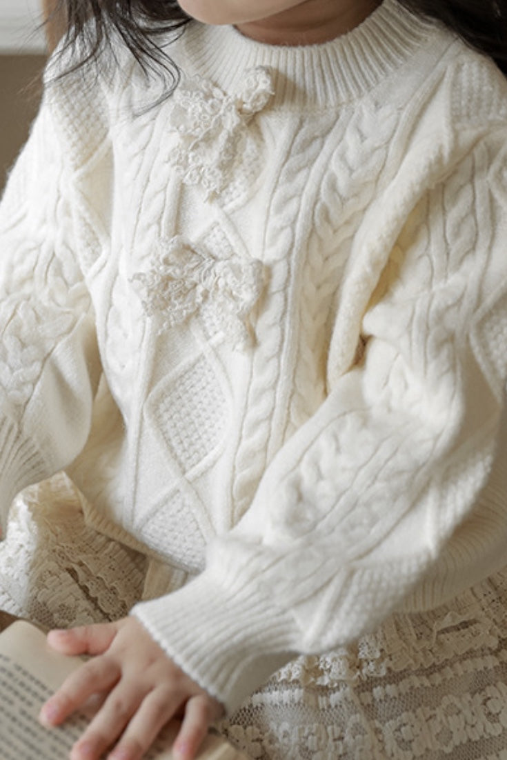 Jos Sweater | White