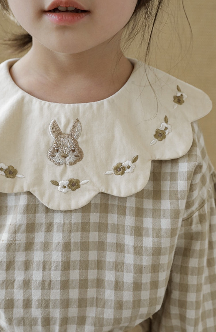 Bunny Plaid Blouse | Khaki